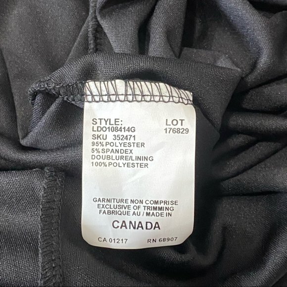 SOLD | NWT Le Chateau Little Black Halter Bodycon Dress - Picture 12 of 15